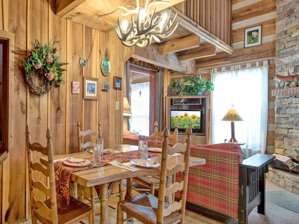 Fox Den Villa Gatlinburg Bagian luar foto